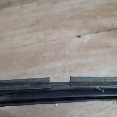 Уплотнительная резинка багажника Mitsubishi Lancer 1.6 2004 4G18 седан 4дв. - изображение 5