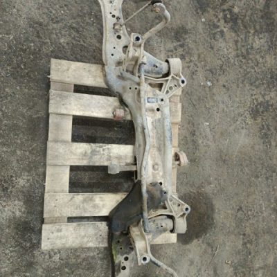 Подрамник передний Skoda Fabia 2003 AZQ хетчбэк 5дв.