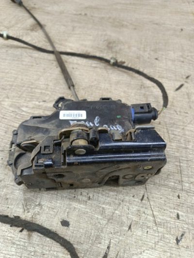 Замок двери Skoda Fabia 2003 AZQ хетчбэк 5дв., Задн., Прав.