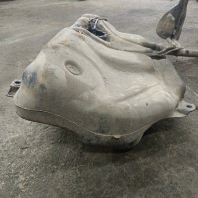 Бензобак Skoda Fabia 2003 хетчбэк 5дв. AZQ - изображение 9