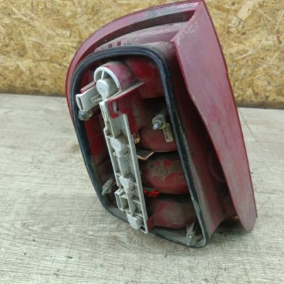 Фонарь Skoda Fabia 2003 AZQ хетчбэк 5дв., Задн., Прав. - изображение 6