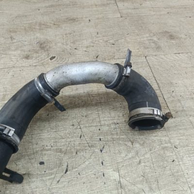 Патрубок интеркулера Opel Signum 2005 Z19DTH - изображение 5