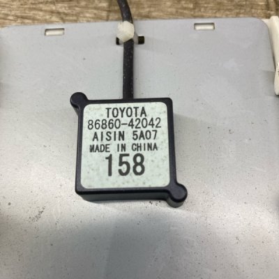 Антенна Toyota RAV4 2015 кроссовер 1AD-FTV - изображение 3