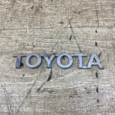Шильдик Toyota RAV4 2015 кроссовер 1AD-FTV - изображение 5