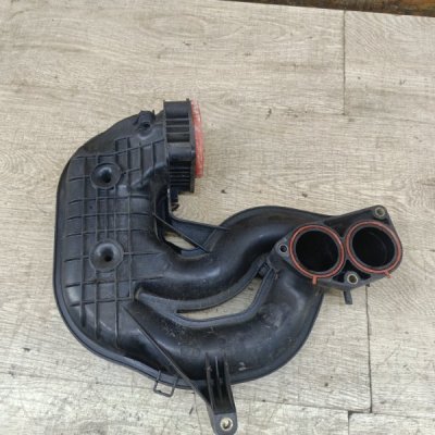 Коллектор впускной BMW 3 series E46 1999 универсал M43B19 - изображение 3