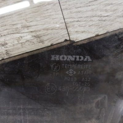 Стекло Honda CR-V 1998 B20B кроссовер, Перед., Лев. - изображение 2