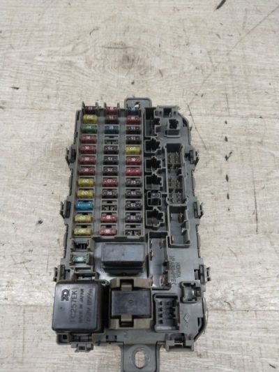 Блок предохранителей Honda CR-V 1998 B20B кроссовер