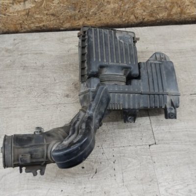 Корпус воздушного фильтра Honda CR-V 1998 B20B кроссовер - изображение 3