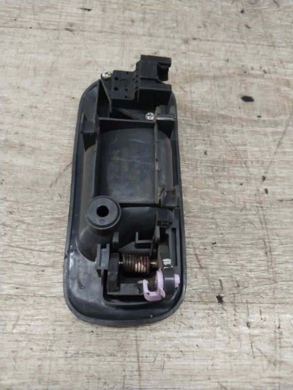Ручка двери внутренняя Honda CR-V 1998 B20B кроссовер, Задн., Прав. - изображение 3