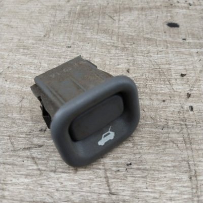 Кнопка открывания багажника Honda CR-V 1998 кроссовер B20B - изображение 5