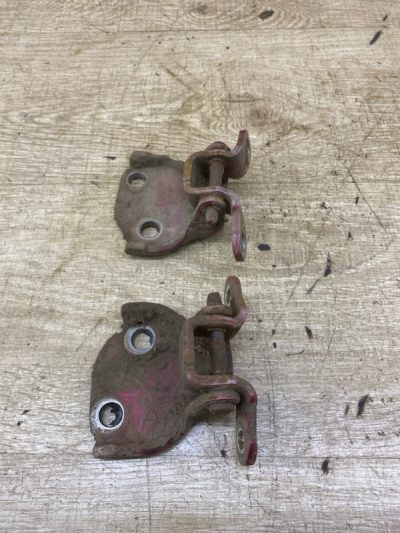 Петля двери Honda CR-V 1998 B20B кроссовер, Перед., Прав.
