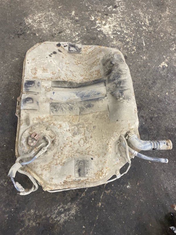 Бензобак Honda CR-V 1998 B20B кроссовер - изображение 6