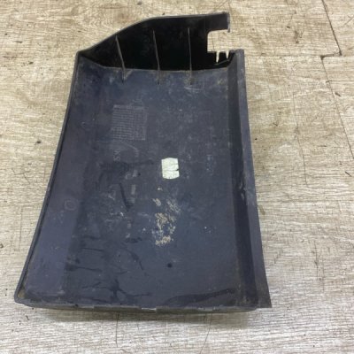 Накладка декоративная Skoda Fabia 2003 хетчбэк 5дв. AZQ Перед. - изображение 2