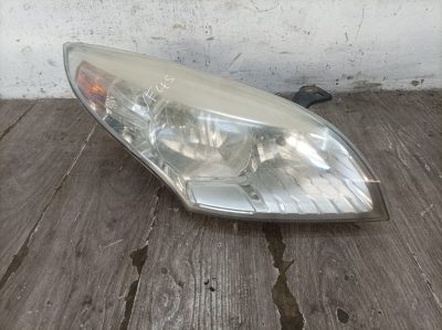 Фара Renault Megane 3 2011 K4M858 хетчбэк 5дв., Перед., Прав.
