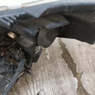 Фара Renault Megane 3 2011 K4M858 хетчбэк 5дв., Перед., Прав. - изображение 4