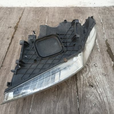 Фара Renault Megane 3 2011 K4M858 хетчбэк 5дв., Перед., Прав. - изображение 9