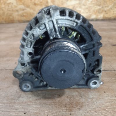 Генератор Volkswagen Golf 2002 BCB хетчбэк 5дв. - изображение 2