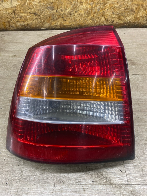 Фонарь Opel Astra G 2003 Z16XE 1.6 хетчбэк 5дв., Задн., Лев. - изображение 1