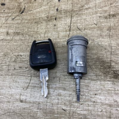 Замок зажигания Opel Astra G 2003 Z16XE 1.6 хетчбэк 5дв. - изображение 4