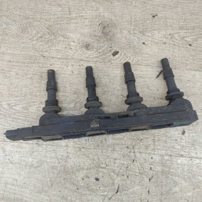 Катушка зажигания Opel Vectra B 1999 седан 4дв. X18XE1 1.8 - изображение 2