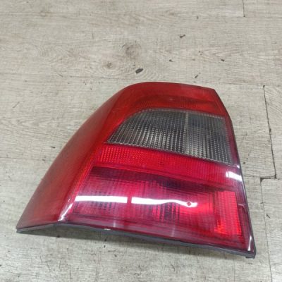 Фонарь Opel Vectra B 1999 X18XE1 1.8 седан 4дв., Задн., Лев.