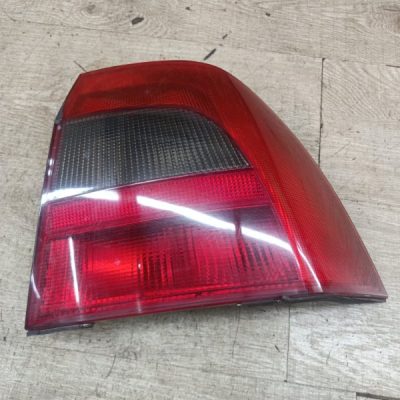 Фонарь Opel Vectra B 1999 X18XE1 1.8 седан 4дв., Задн., Прав.
