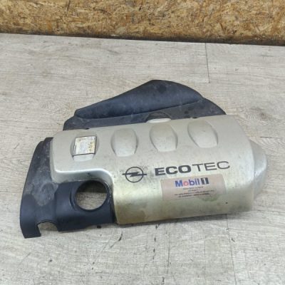 Декоративная крышка двигателя Opel Vectra B 1999 X18XE1 1.8 седан 4дв.