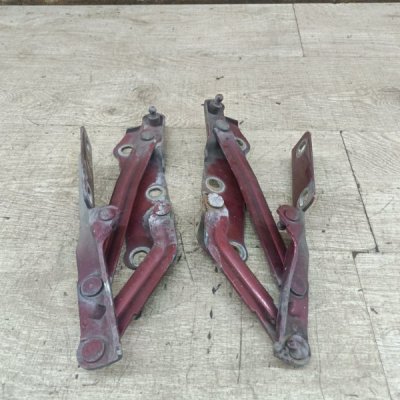 Петля капота Opel Vectra B 1999 седан 4дв. X18XE1 1.8 - изображение 2