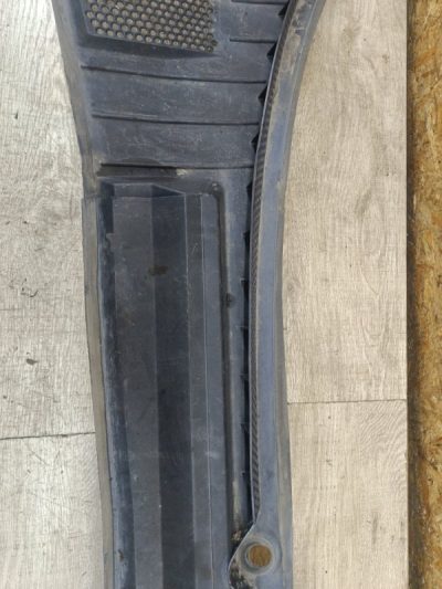 Водосток/жабо Opel Vectra B 1999 X18XE1 1.8 седан 4дв.