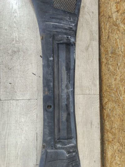 Водосток/жабо Opel Vectra B 1999 X18XE1 1.8 седан 4дв.