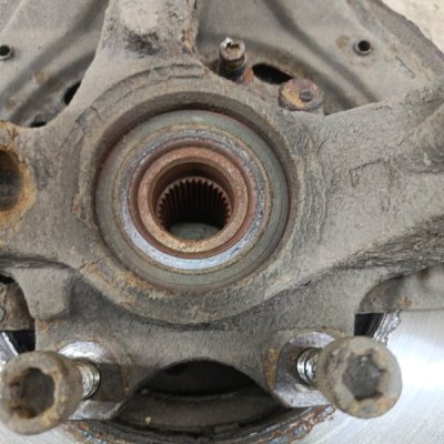 Поворотный кулак Opel Vectra B 1999 седан 4дв. X18XE1 1.8 Перед. Лев. - изображение 7
