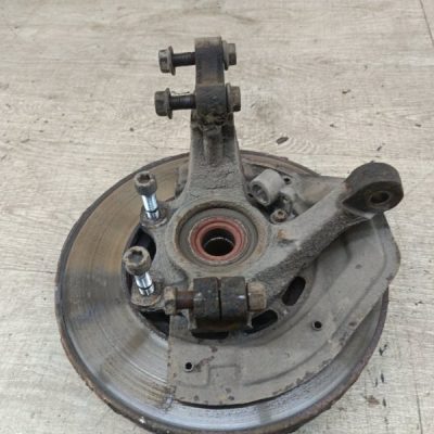 Поворотный кулак Opel Vectra B 1999 X18XE1 1.8 седан 4дв., Перед., Прав.