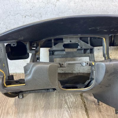 Торпедо Opel Vectra B 1999 X18XE1 1.8 седан 4дв. - изображение 2