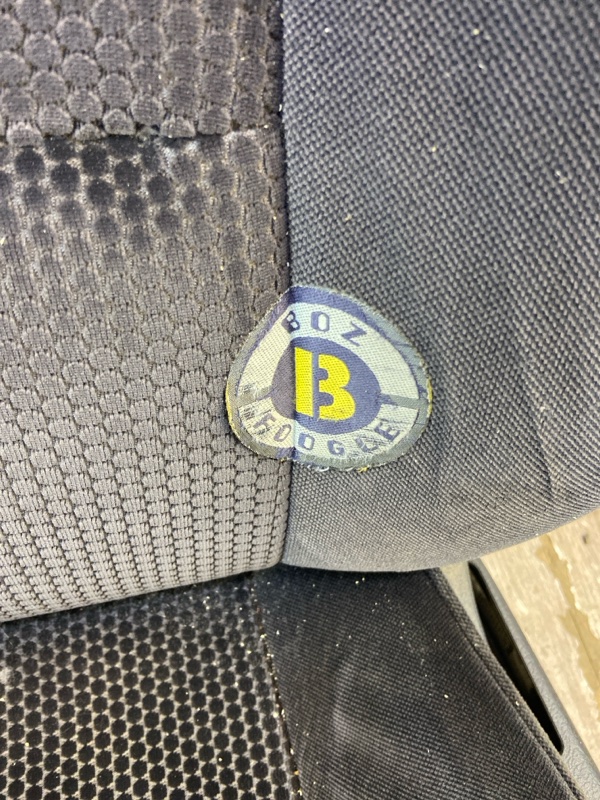 Сиденье водительское Opel Vectra B 1999 X18XE1 1.8 седан 4дв. — изображение 4