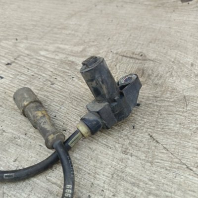 Датчик abs Opel Vectra B 1999 седан 4дв. X18XE1 1.8 Перед. - изображение 4