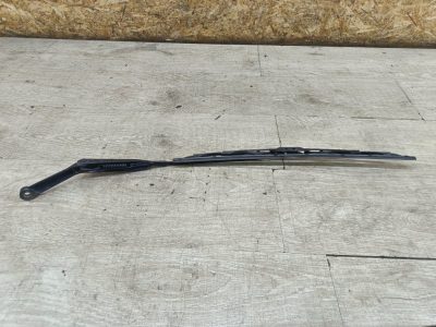Поводок дворников Opel Vectra B 1999 X18XE1 1.8 седан 4дв., Перед., Прав.