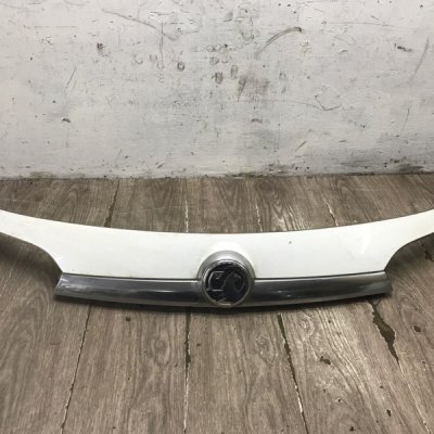 Накладка на крышку багажника Opel Insignia 2013 универсал A20DTH 2.0 - изображение 9