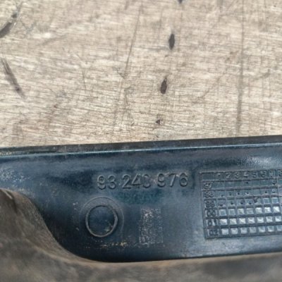 Накладка ручки крышки багажника Opel Astra G 1999 седан 4дв. X16XEL 1.6 - изображение 8