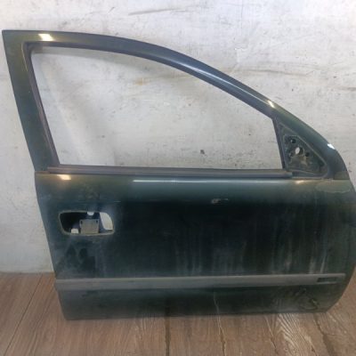 Дверь Opel Astra G 1999 X16XEL 1.6 седан 4дв., Перед., Прав.