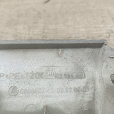 Стоп-сигнал крышки багажника Opel Astra G 2003 Z16XE 1.6 хетчбэк 5дв. - изображение 2