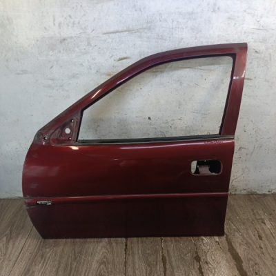 Дверь Opel Vectra B 1999 X18XE1 1.8 седан 4дв., Перед., Лев.