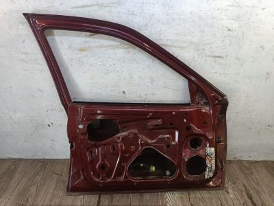 Дверь Opel Vectra B 1999 X18XE1 1.8 седан 4дв., Перед., Лев.