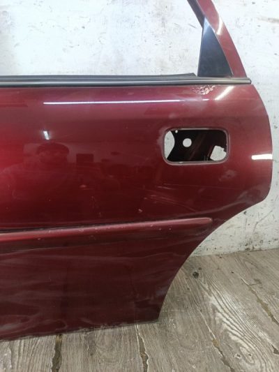 Дверь Opel Vectra B 1999 X18XE1 1.8 седан 4дв., Задн., Лев.