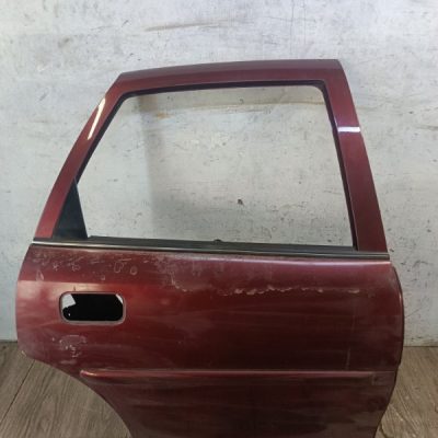 Дверь Opel Vectra B 1999 X18XE1 1.8 седан 4дв., Задн., Прав.