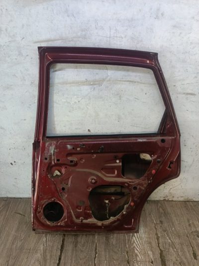 Дверь Opel Vectra B 1999 X18XE1 1.8 седан 4дв., Задн., Прав.