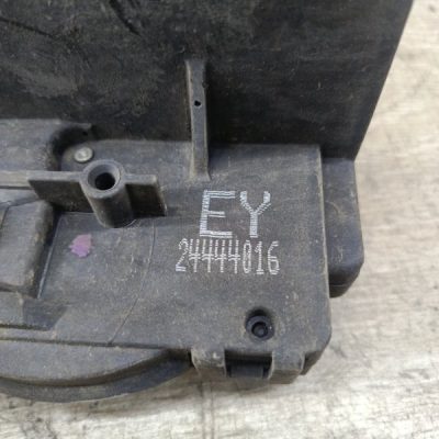 Замок двери Opel Astra G 2003 Z16XE 1.6 хетчбэк 5дв., Перед., Прав. - изображение 2