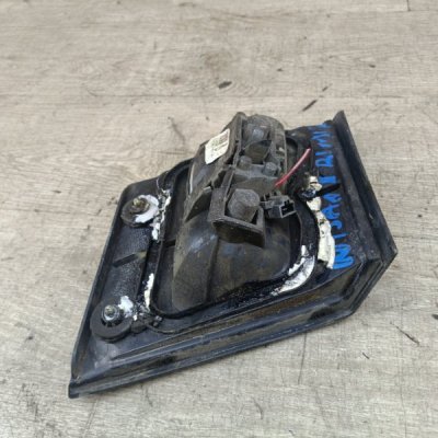 Фонарь крышки багажника Nissan Primera 1996 седан 4дв. GA16DE Задн. Лев. - изображение 10