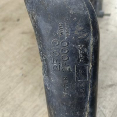 Патрубок воздушного фильтра Nissan Primera 1996 GA16DE седан 4дв. - изображение 6