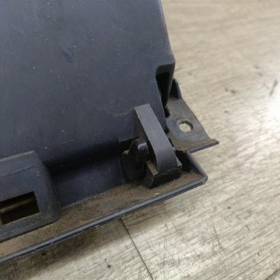 Бардачок Nissan Primera 1996 седан 4дв. GA16DE Лев. - изображение 4