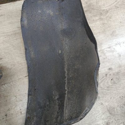 Подкрылок Nissan Primera 1996 GA16DE седан 4дв., Перед., Прав. - изображение 3